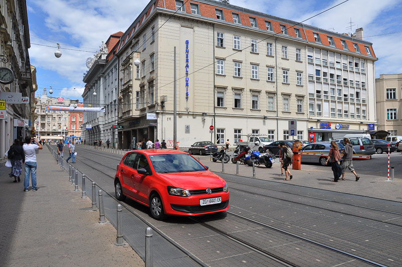 Praška ulica, parkiralište hotele Dubrovnik na prostoru bivše sinagoge